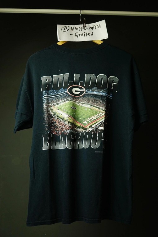 Vintage Style NFL Bulldog Tribute Sweatshirt T-shirt