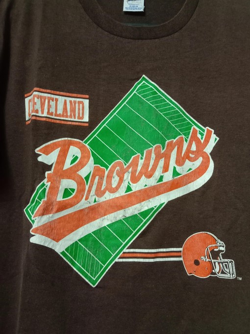 Vintage Style NFL Cleveland Browns Classic Sweatshirt T-shirt - Image 2