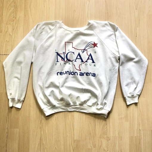 Vintage Style Ncaa Shirts 1986 Reunion Arena Sweatshirt - Gifts for Texas Sports Fans