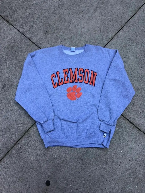 Vintage Style Retro NCAA Shirts - Gifts for NCAA Fans