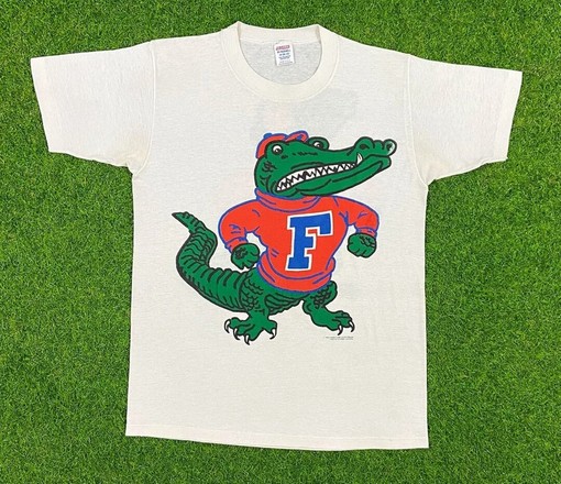 Vintage Style University Florida Gators Jerzees T-Shirt - Comfortable and Stylish - Perfect Gifts Fans
