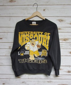 Vintage Style University Of Missouri Tigers Football Sweatshirt for NCAA Fans