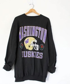 Vintage Style University Of Washington Huskies Rose Bowl Sweatshirt - Ideal For Huskies Fans