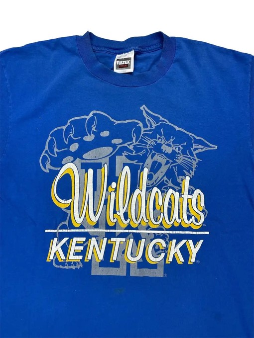 Vintage Style University of Kentucky Sweatshirt with Graphic Design - Perfect for Football Lovers - Image 2