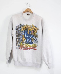 Vintage Style University of Kentucky Wildcats Sweatshirt with 90s Design