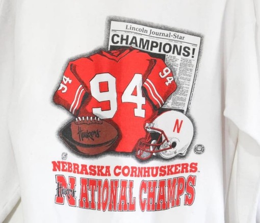 Vintage Style University of Nebraska Cornhuskers Huskers Champions Sweatshirt - NCAA Fans Collectible - Image 2