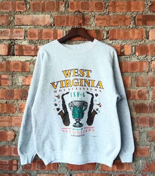 Vintage Style West Virginia Mountaineers Crewneck Sweatshirt for Fans