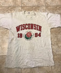Vintage Style Wisconsin Badgers Crewneck Sweatshirt, Perfect NCAA Fan Gift for Football Enthusiasts with college shirts