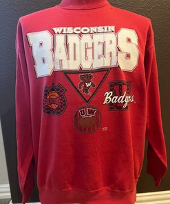 Vintage Style Wisconsin Badgers Crewneck Sweatshirt for NCAA Football Fans with vintage ncaa shirts