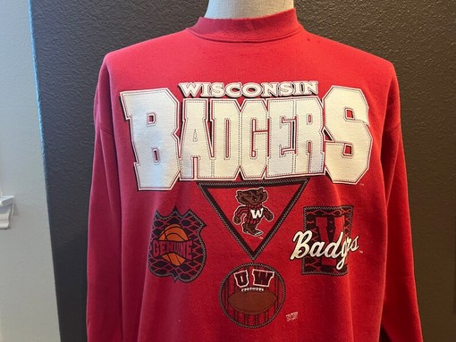 Vintage Style Wisconsin Badgers Crewneck Sweatshirt for NCAA Football Fans with vintage ncaa shirts - Image 2