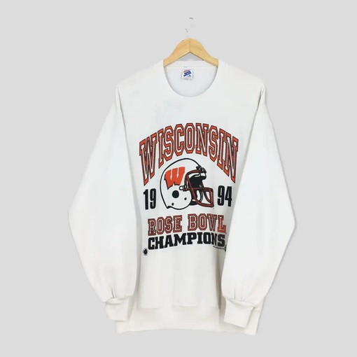 Vintage Style Wisconsin Rose Bowl Hoodie - Ideal Football Game Day Gear For Ncaa Fans