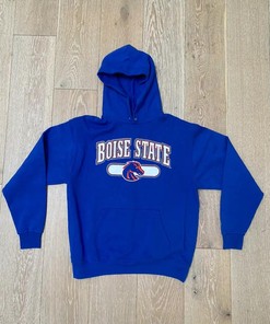 Vintage Style Y2K Champion Boise State Broncos T-Shirt Sweatshirt for NCAA Sports Fans
