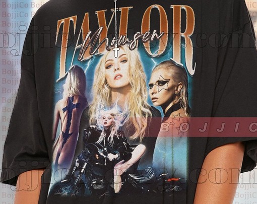 Vintage Taylor Momsen Homage Tshirt, Retro 90s Sweater, Momsen Merch Gift, Movie Fans Gifts for Women - Image 2