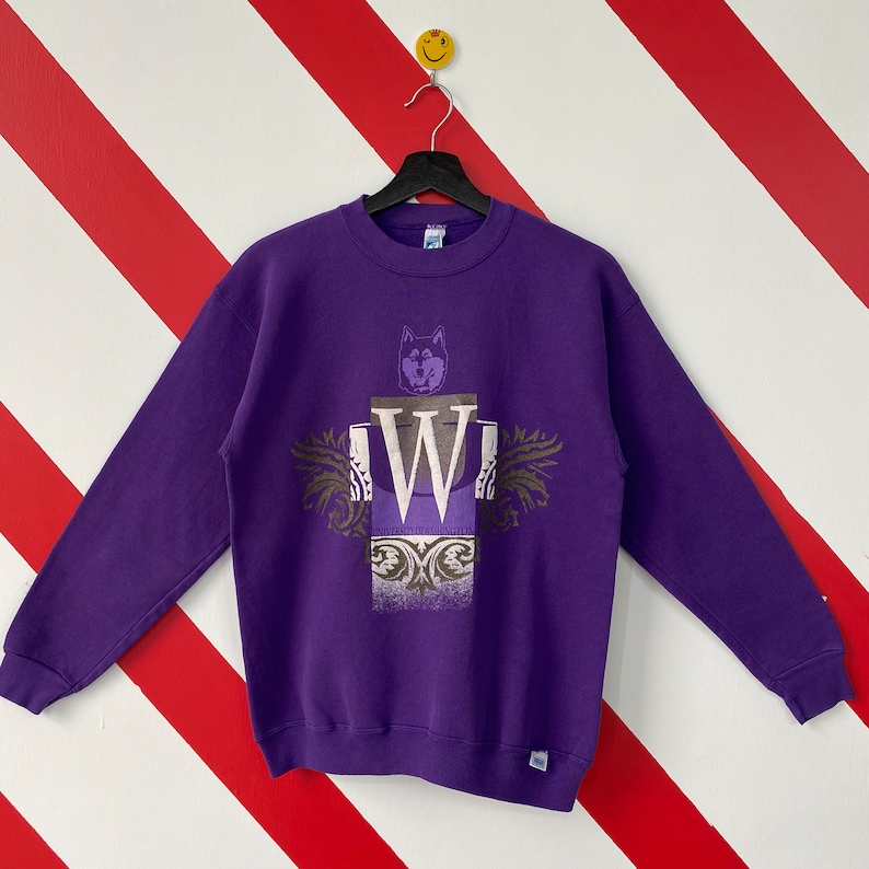 Vintage UW Huskies Hoodie, Washington Huskies Crewneck Sweatshirt from the 90s with Print Logo - Image 2