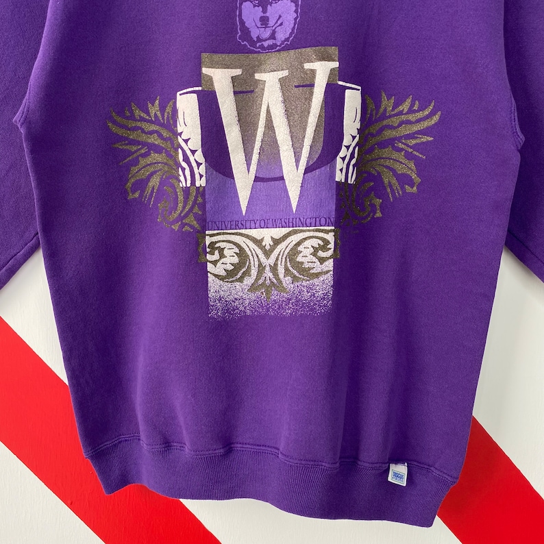 Vintage UW Huskies Hoodie, Washington Huskies Crewneck Sweatshirt from the 90s with Print Logo - Image 3