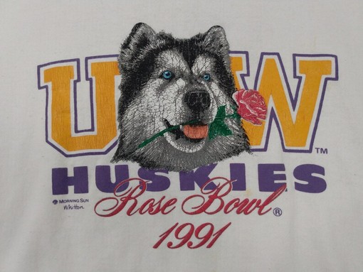 Vintage UW Huskies Sweatshirt, NCAA College Football Sweatshirt for Alumni and Fans - Image 2