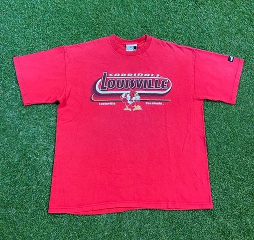 Vintage University Of Louisville Cardinals College Basketball Ncaa Shirt