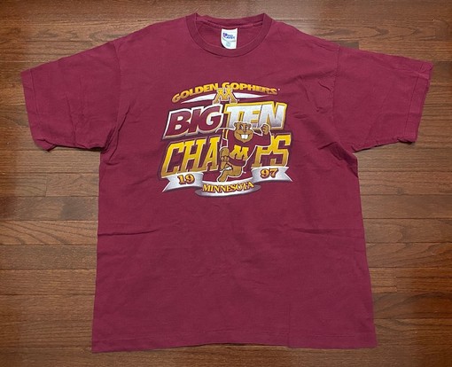 Vintage University Of Minnesota Golden Gophers NCAA Men'S T-Shirt Big Ten Champs Basketball 90'S Pro Player Gold