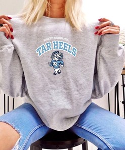 Vintage University Of North Carolina Unisex Tar Heels Crewneck Sweatshirt - American University Shirt