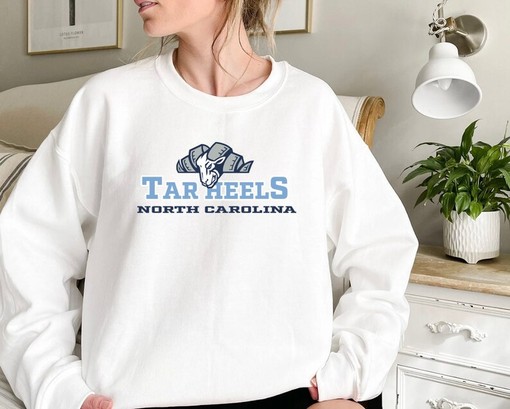 Vintage University Of North Carolina Unisex Tar Heels Crewneck Sweatshirt - NCAA Shirts For Women