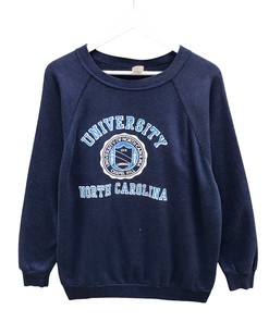 Vintage University of North Carolina Sweatshirt with Big Logo Print, NCAA Pullover for Fans