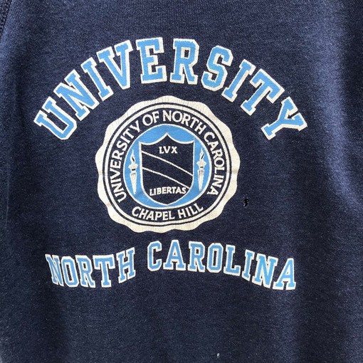 Vintage University of North Carolina Sweatshirt with Big Logo Print, NCAA Pullover for Fans - Image 2