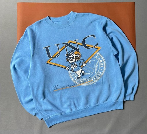 Vintage University of North Carolina Tar Heels Retro Sweatshirt, Shirt, T-shirt, Hoodie