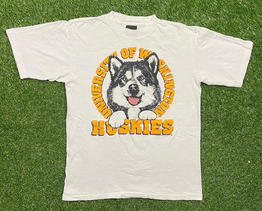 Vintage University of Washington Huskies Football T-Shirt, NCAA Vintage Shirt