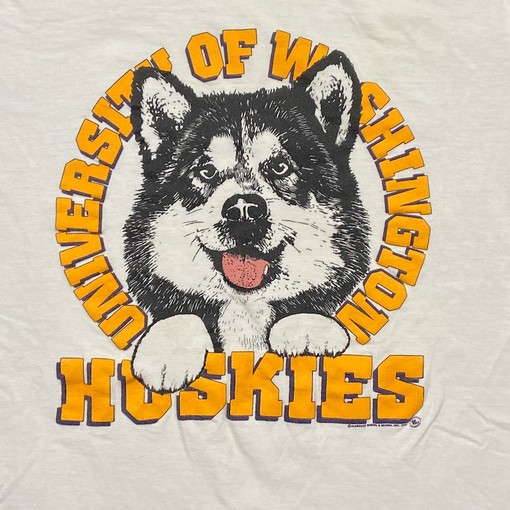 Vintage University of Washington Huskies Football T-Shirt, NCAA Vintage Shirt - Image 2