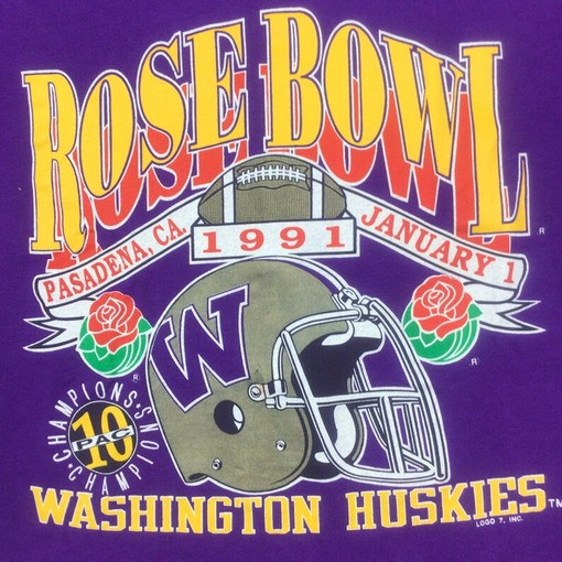 Vintage University of Washington Huskies Rose Bowl T-Shirt, NCAA Shirt for Men - Image 2