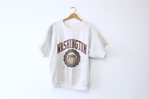 Vintage University of Washington Huskies Sweatshirt, Retro NCAA College Shirt