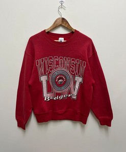 Vintage University of Wisconsin Badgers Crewneck Pullover Sweatshirt with 90s Print - NCAA Fan Gear