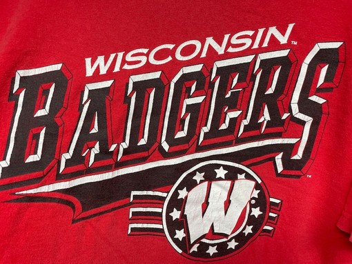 Vintage University of Wisconsin Badgers Logo 7 Football & Basketball Shirt - 90s Football Tee - Image 3