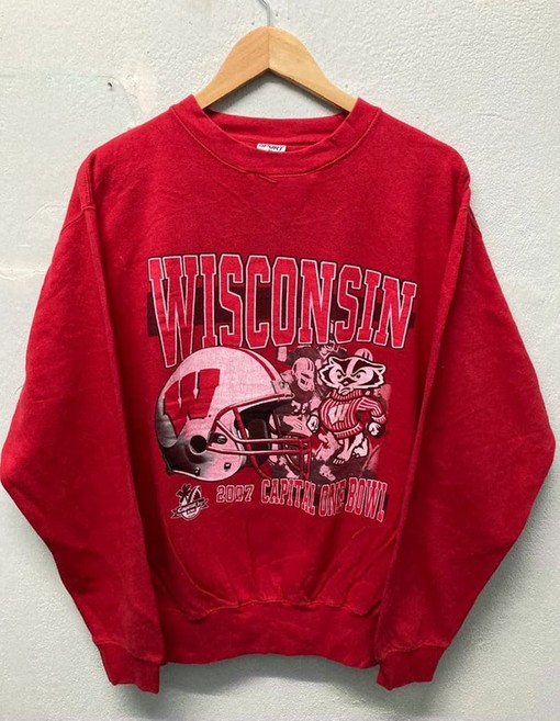 Vintage University of Wisconsin Badgers Sweatshirt with 90s NCAA Print - NCAA Fan Gear