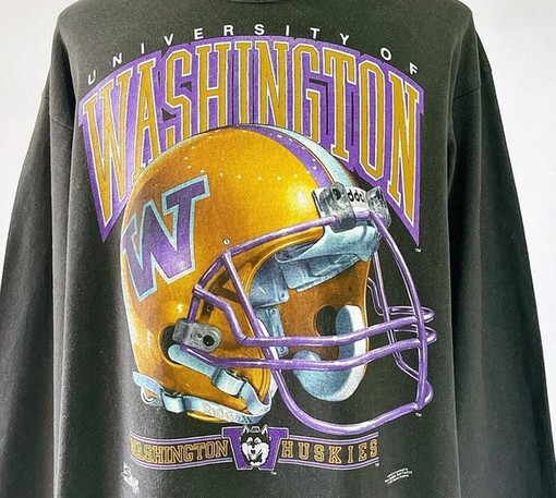 Vintage Washington Huskies Long Sleeves T-Shirt, NCAA Sweatshirt for Her - Image 2