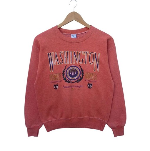 Vintage Washington Huskies Streetwear Sweatshirt, Classic American University Shirt