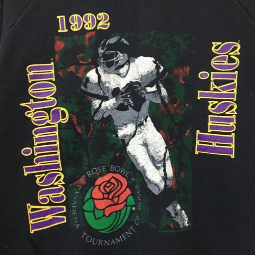 Vintage Washington Huskies Sweatshirt, University of Washington, Classic NCAA Shirts for Men - Image 2