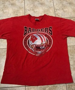 Vintage Wisconsin Badgers Pro Player Shirt, Perfect Gift for NCAA Fans with ncaa shirts women