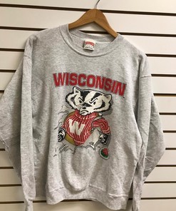Vintage Wisconsin Badgers Sweatshirt, Perfect Gift for NCAA Fans with mens sport shirts