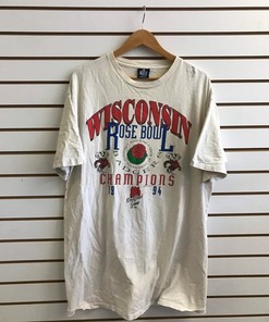 Vintage Wisconsin Rose Bowl Champs T-Shirt Sweatshirt - Fan Apparel for Her & Him