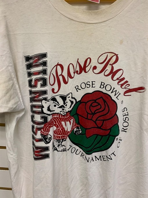 Vintage Wisconsin Rose Bowl Shirt from the 1990s, Wisconsin Travel Gift, University Student Gift - Image 2