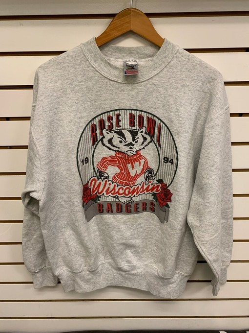 Vintage Wisconsin Rose Bowl Sweatshirt from the 1990s, Wisconsin Travel Gift, University Student Gift