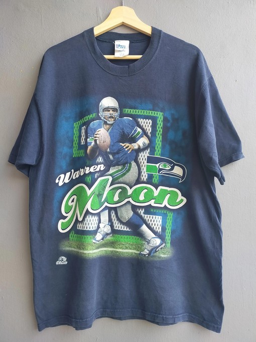 Warren Moon Sweatshirt T-shirt - Vintage Style NFL Shirt, A Must Have For NFL Fans
