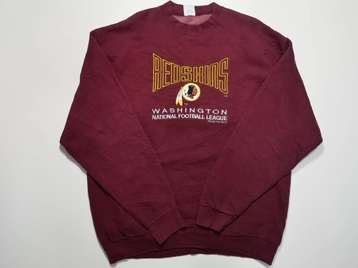 Washington Redskins Vintage Style 90S Apparel for NFL Fans