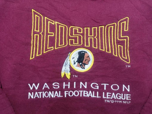 Washington Redskins Vintage Style 90S Apparel for NFL Fans - Image 2