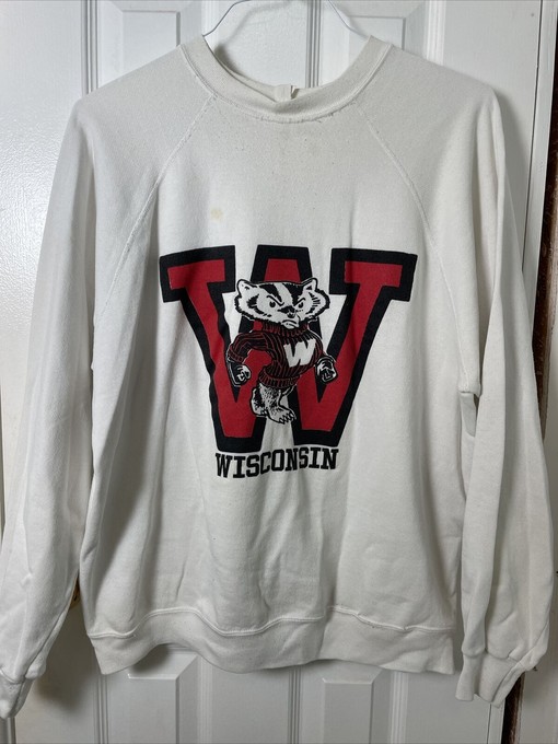 Wisconsin Badgers Pullover Sweatshirt - Vintage Style NCAA Apparel with State University Shirt