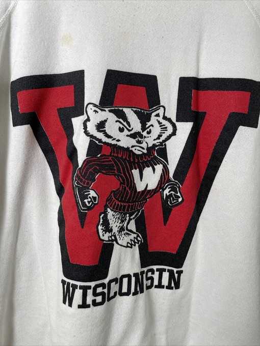 Wisconsin Badgers Pullover Sweatshirt - Vintage Style NCAA Apparel with State University Shirt - Image 2