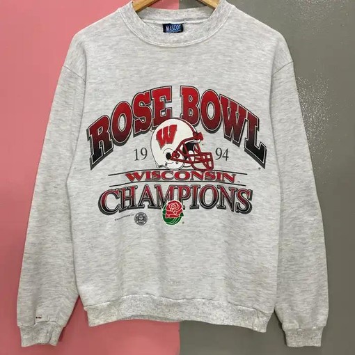 Wisconsin Badgers Sweatshirt - 1994 Rose Bowl Champions' Vintage Style with american university t shirt - Image 2