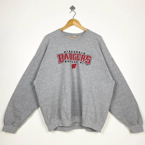 Wisconsin Badgers Sweatshirt Hoodie Football Game Day T-Shirt Lover, A Perfect Gift for Fans