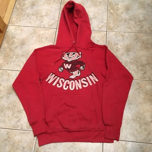 Wisconsin Badgers Vintage Hoodie from the 1980s, Perfect Gift for NCAA Fans for Vintage Style